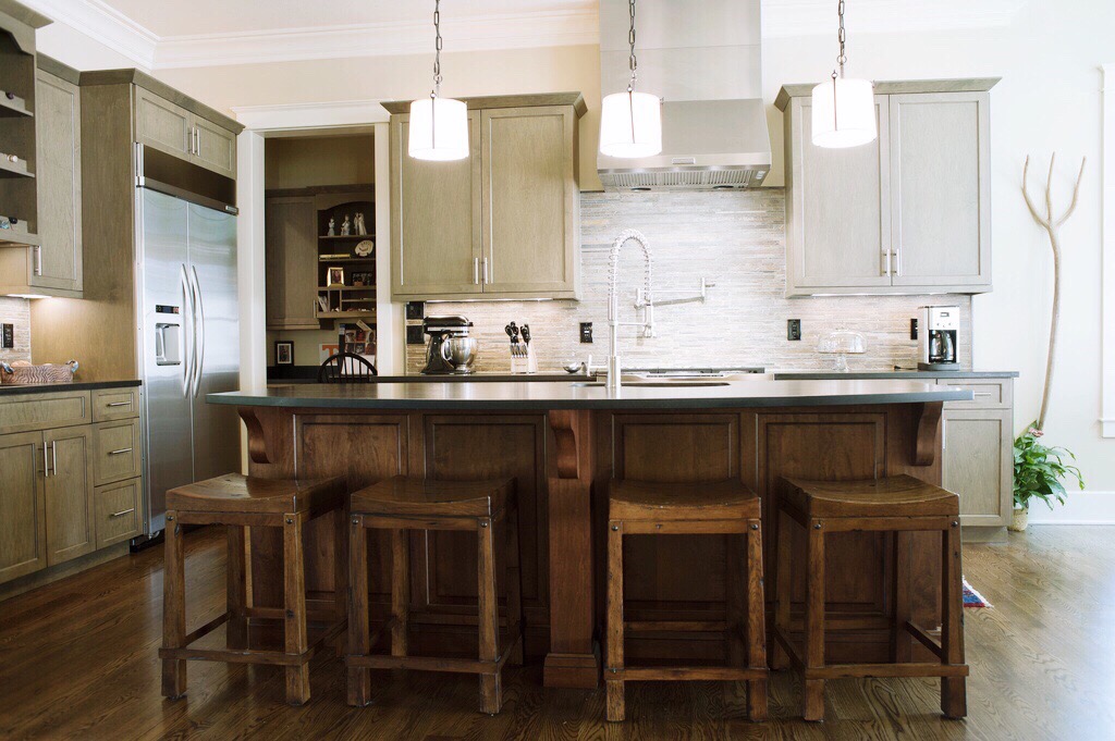 two tone kitchen cabinets