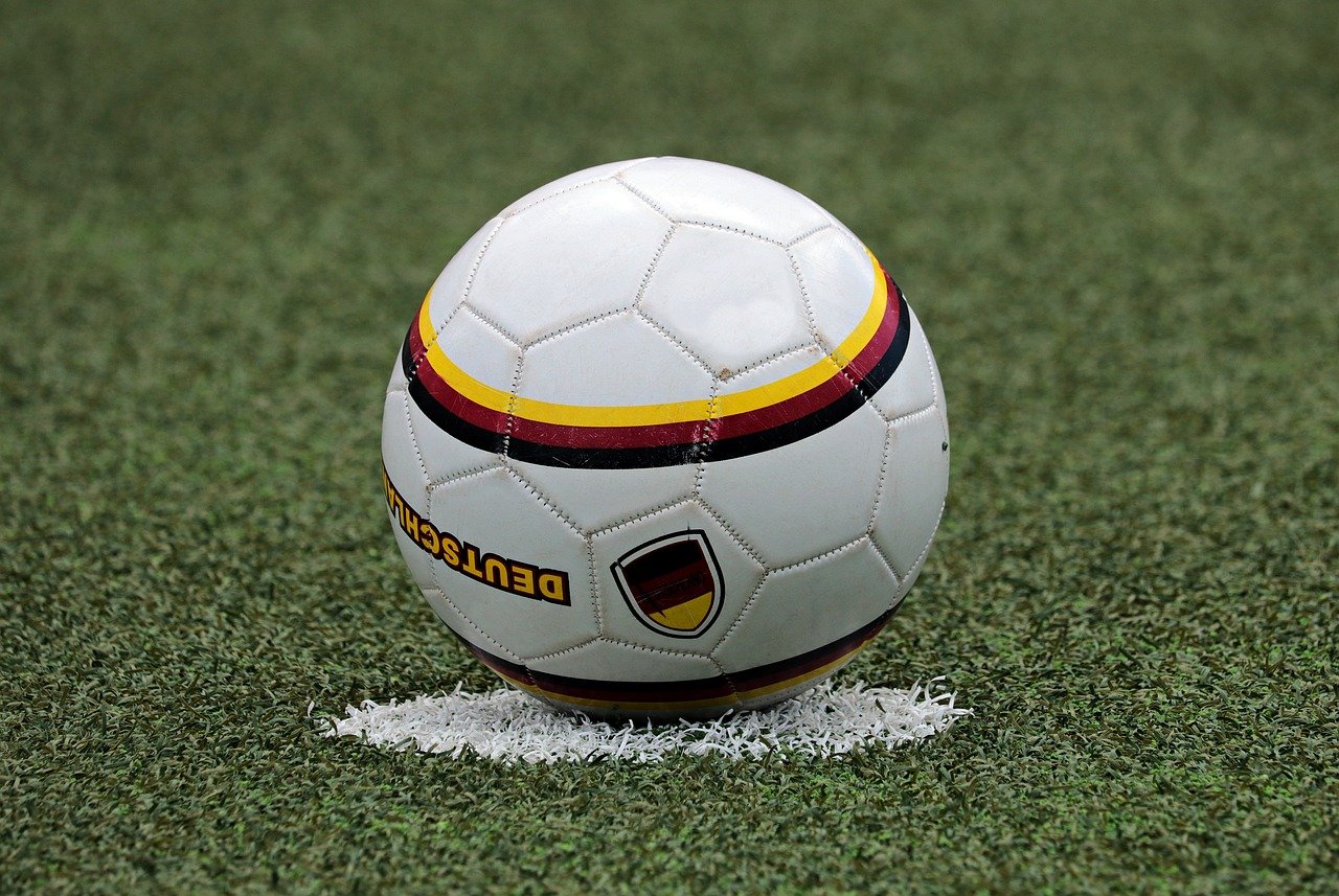 Why you Should Encourage your Child to Play a Team Sport