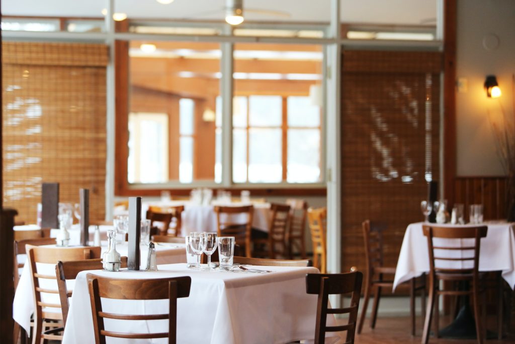What You Should Know Before You Open Your Own Restaurant