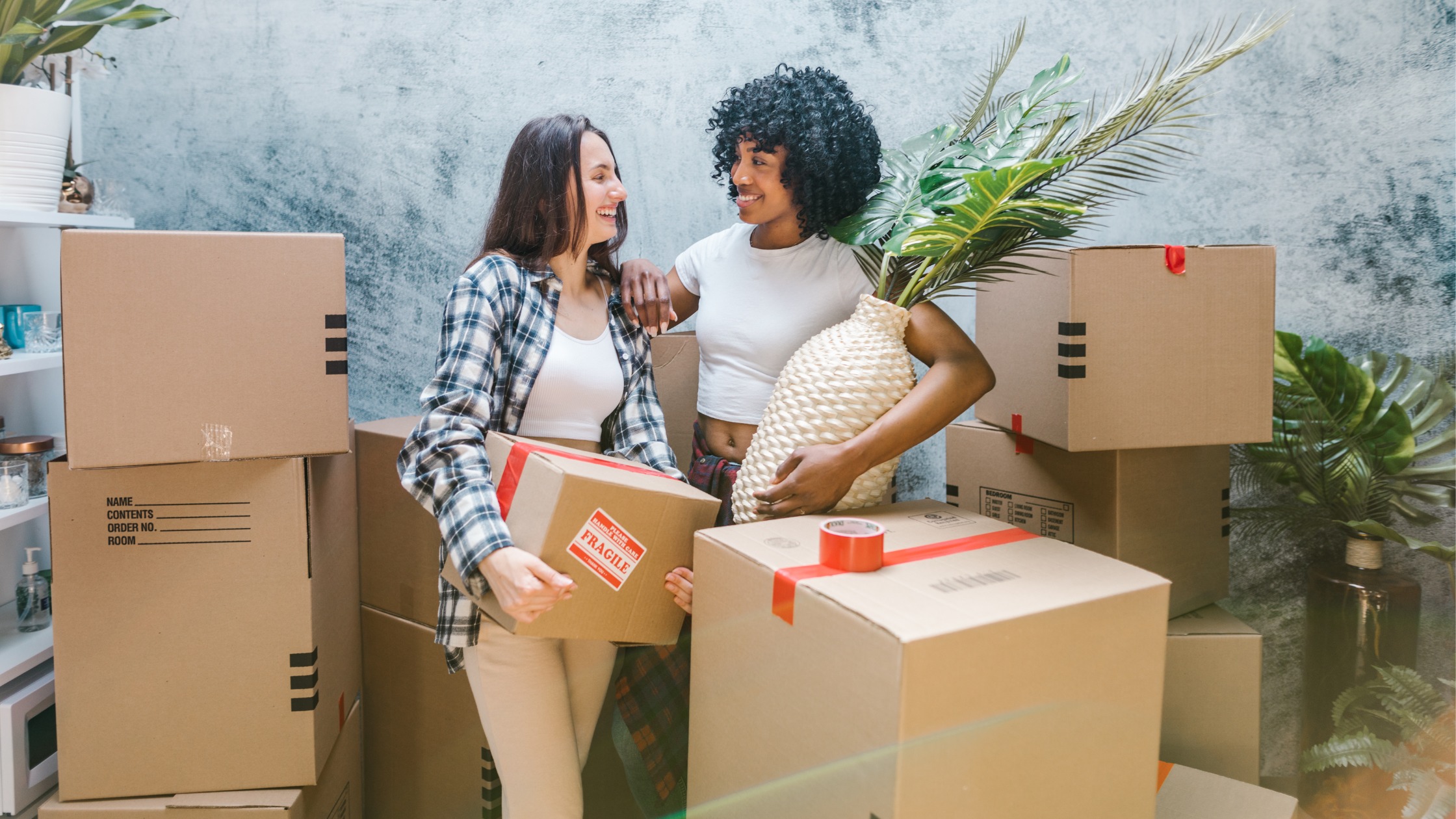Tips for packing fragile items during a move