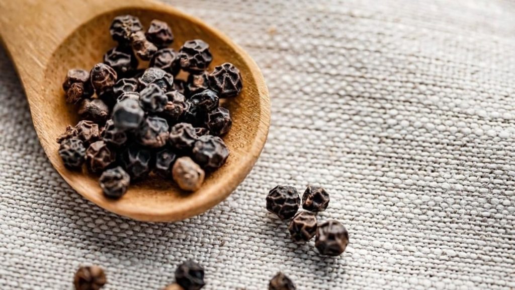 What are Black Pepper's Health Advantages